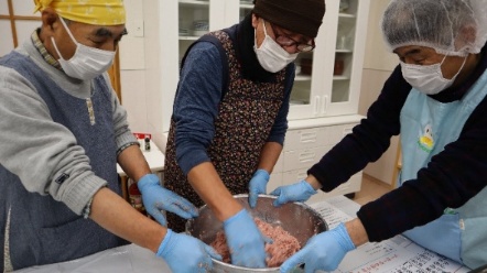 ソーセージ作り